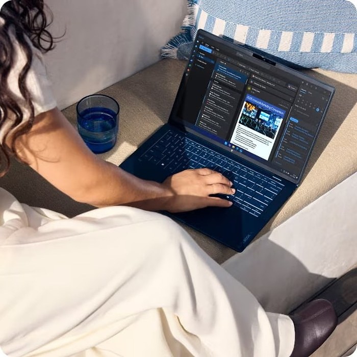 HP EliteBook 8 G2i AI 14 Glacier Silver, Core Ultra 7 366H(up to 4.8GH/18MB/16C), 14" WUXGA AG 300nits, 32GB 5600 MHz 1DIMM, 1TB PCIe SSD, WiFi 7 + BT 6, Backlit Kbd, FPR, 3C Batt, Win 11 Pro, 3Y Warranty Onsite