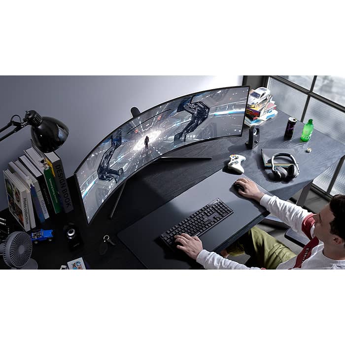 Samsung LS49FG910, 49" Odyssey G9 GAMING VA Curved OLED, 1000R, 144Hz, Smart. 32:9, 5120 x 1440, Display Port , HDMI,Micro HDMI, USB Hub, Silver + Logitech G102 Mouse, Lightsync RGB, 8000 DPI, 6 Programmable Buttons, Black