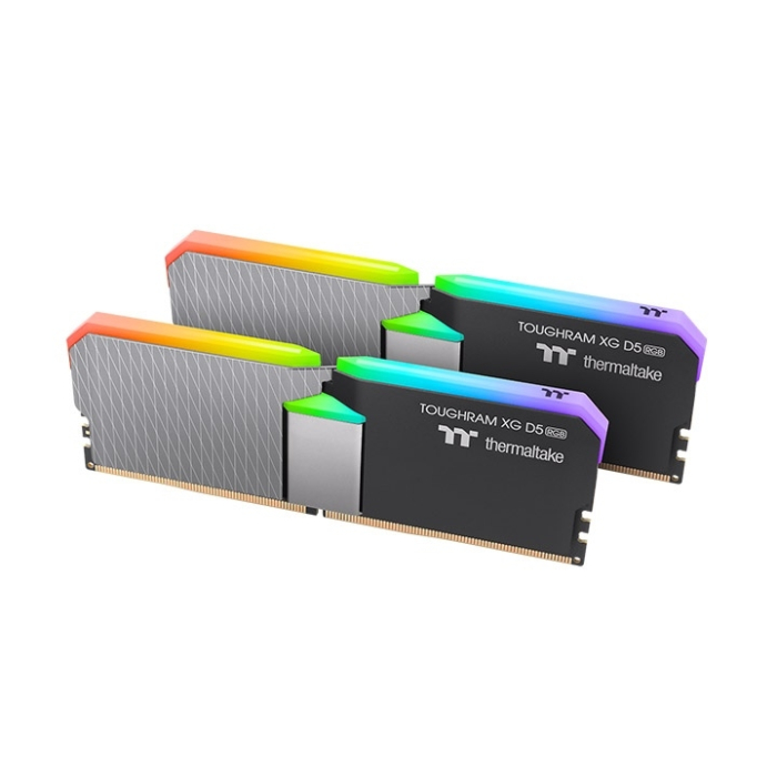 Thermaltake TOUGHRAM XG RGB 32GB (2x16GB) DDR5 8000MHz U-DIMM Black на супер цена