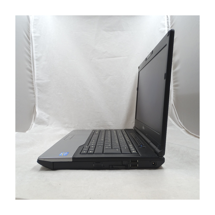 Fujitsu LIFEBOOK S752 Intel Core i5-3230M 4GB DDR3 320GB HDD 14.0Inch 1366X768 HD 81 (тъмнейл - 1)