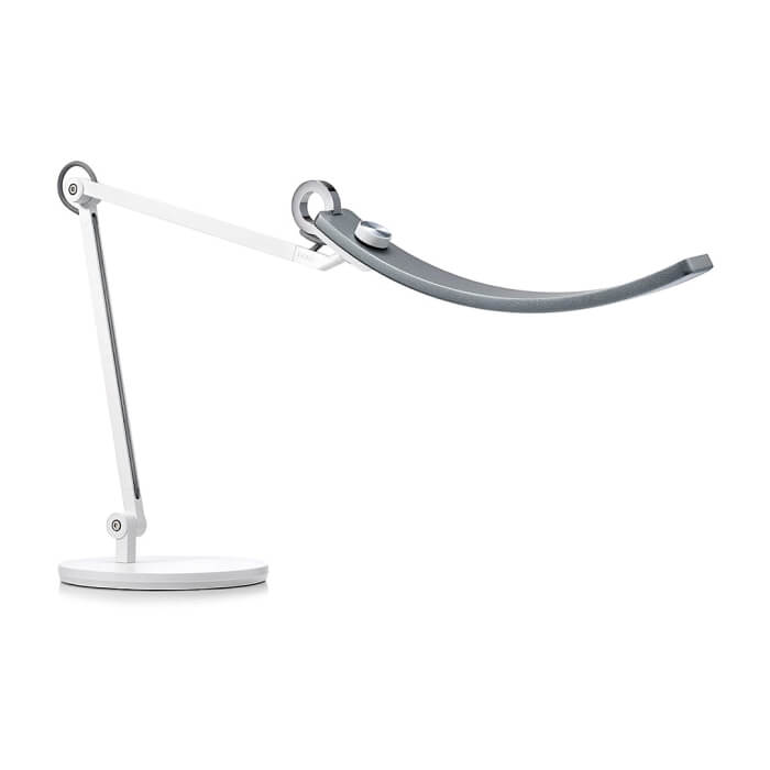 BenQ TABLE e-Reading Desk lamp BenQ Light Source Dual Color LED, Color Rendering Index >95, Center Illuminance 1600 lux (Height 45cm), Color Temperature 2700K ~ 5700K, Lighting ID 96846 на супер цена