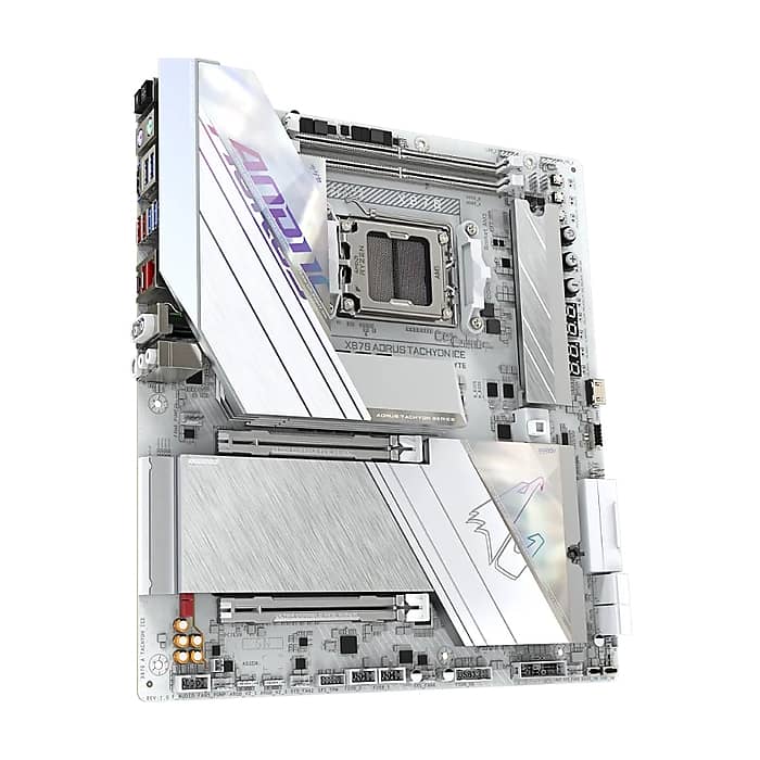 Gigabyte X870 Aorus Tachyon Ice (тъмнейл - 3)